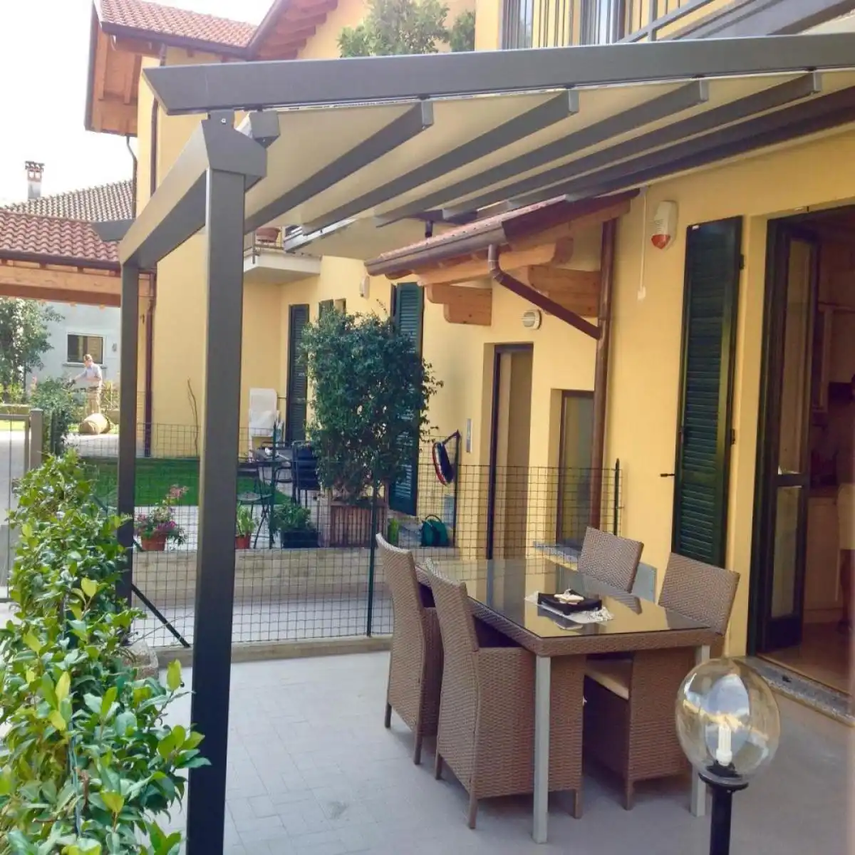 pergole-con-telo-e-bioclimatiche-per-esterni-5